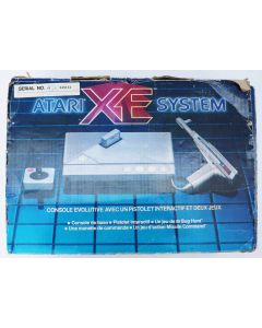 Console Atari XE en boîte